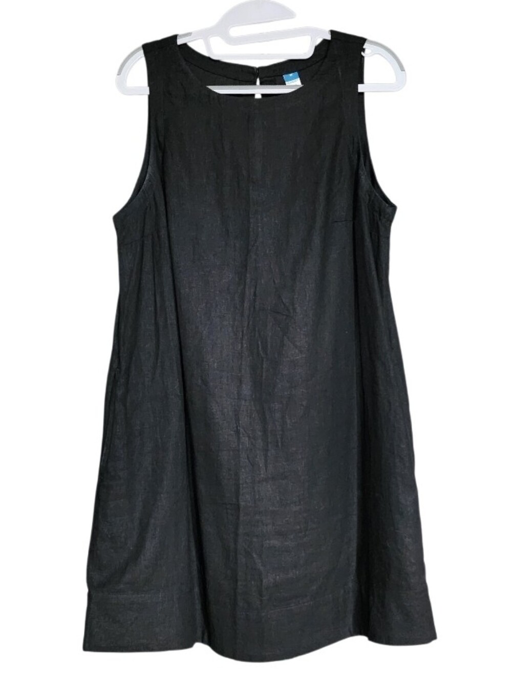 Classic Black Sleeveless Shift Dress - Timeless Wardrobe Staple